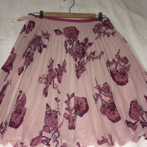 Jones Floral Min Pleated Skirt